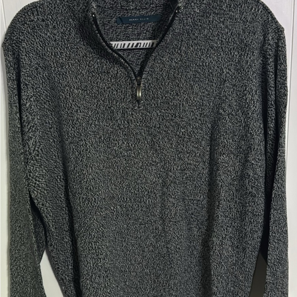 Perry Ellis Gray Cardigan Sweater with Stand-Up Collar